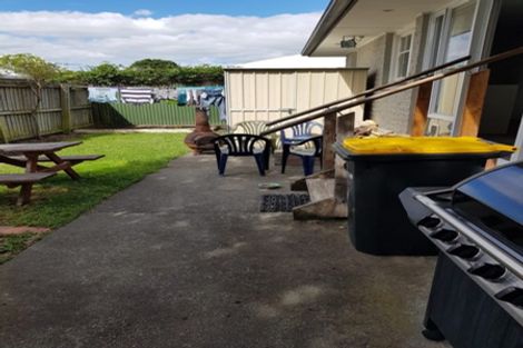 Photo of property in 8 Coniston Avenue, Ilam, Christchurch, 8041