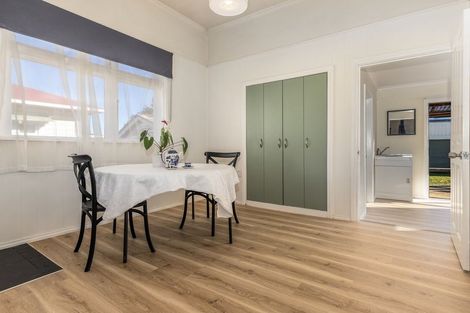 Photo of property in 137 Cambridge Street, Levin, 5510