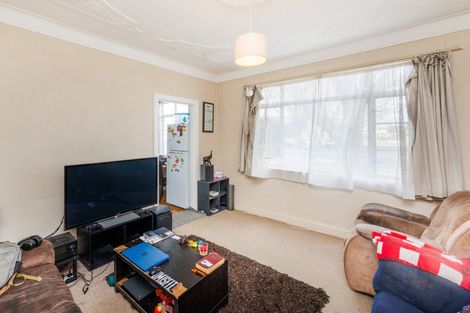 Photo of property in 111 Victoria Avenue, Hokowhitu, Palmerston North, 4410