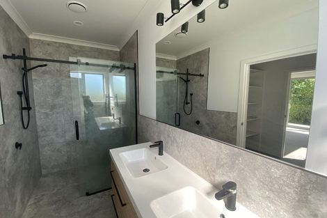 Photo of property in 19 Welsh Road, Winton, 9720