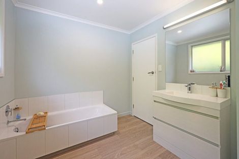 Photo of property in 16 Ure Street, South Hill, Oamaru, 9400
