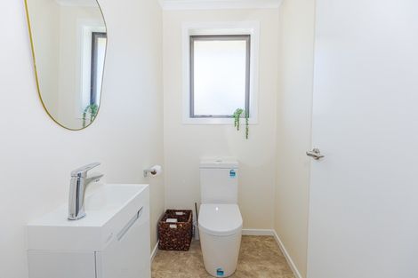 Photo of property in 48 Thatcher Street, Castlecliff, Whanganui, 4501
