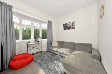 Photo of property in 74 Grafton Street, Waltham, Christchurch, 8011