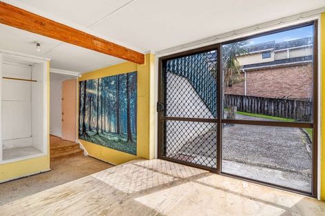 Photo of property in 98 Glendale Road, Glen Eden, Auckland, 0602