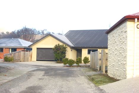 Photo of property in 15 Shanahan Lane, Arrowtown, 9302
