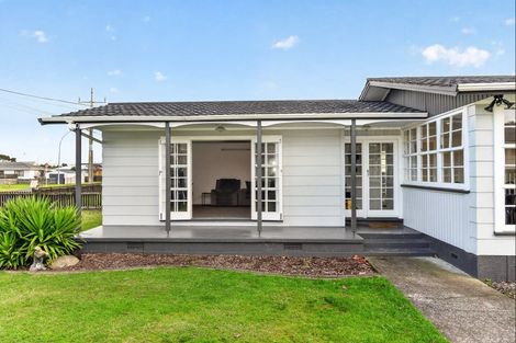 Photo of property in 260 Sandwich Road, St Andrews, Hamilton, 3200