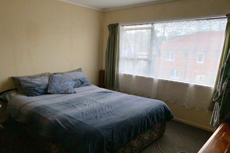 Photo of property in 9 Craigbank Avenue, New Lynn, Auckland, 0600