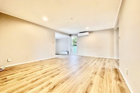 Photo of property in 192 Wordsworth Road, Manurewa, Auckland, 2102