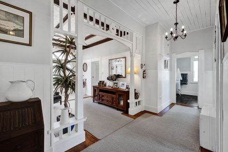 Photo of property in 54 Pembroke Road, Stratford, 4332