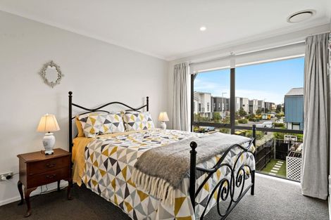 Photo of property in 2 Rangihina Road, Hobsonville, Auckland, 0616