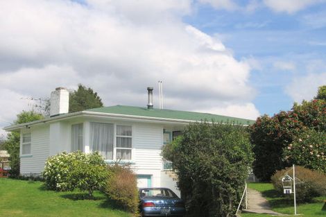 Photo of property in 33 Elliott Crescent, Owhata, Rotorua, 3010