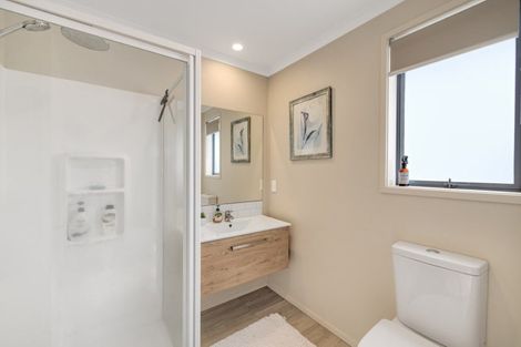 Photo of property in 121 Sutherland Road, Brookfield, Tauranga, 3110