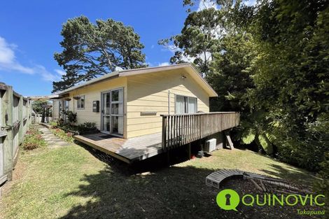 Photo of property in 1/25 Edgware Road, West Harbour, Auckland, 0618