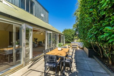 Photo of property in 8 Guinness Crescent, Ilam, Christchurch, 8041