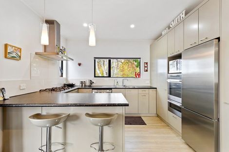 Photo of property in 16 Dale Road, Whenuapai, Auckland, 0618
