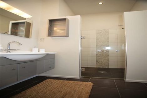 Photo of property in 5 Whareora Terrace, Cashmere, Christchurch, 8022