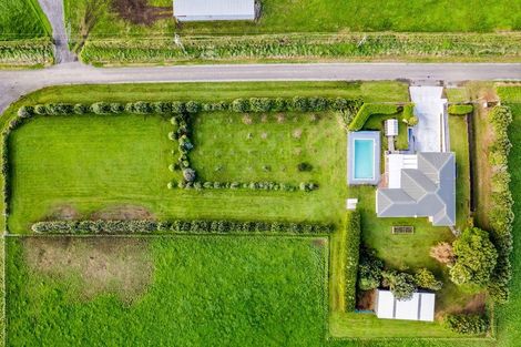 Photo of property in 255 Kaihihi Road, Okato, New Plymouth, 4381
