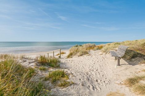 Photo of property in 49 Oceania Sands Way, Papamoa Beach, Papamoa, 3118