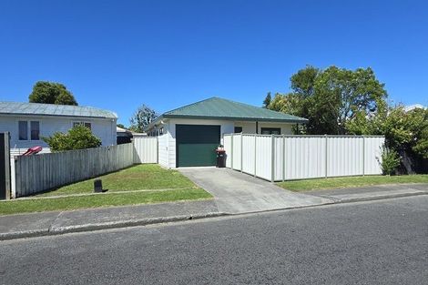 Photo of property in 1 Kauri Street, Taradale, Napier, 4112