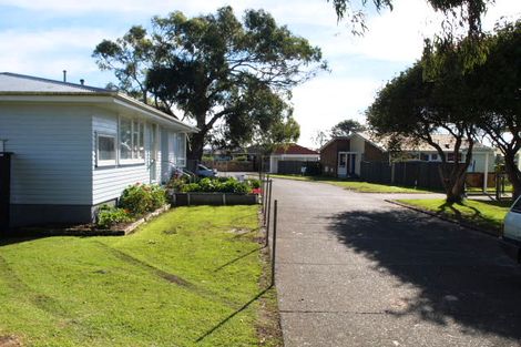 Photo of property in 66a Cranmere Crescent, Mangere East, Auckland, 2024