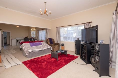 Photo of property in 79 Puriri Street, Hawera, 4610