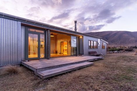 Photo of property in 320 Manuka Terrace, Ben Ohau, Twizel, 7999