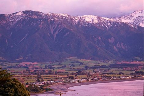 Photo of property in 282 Scarborough Street, Kaikoura, 7300