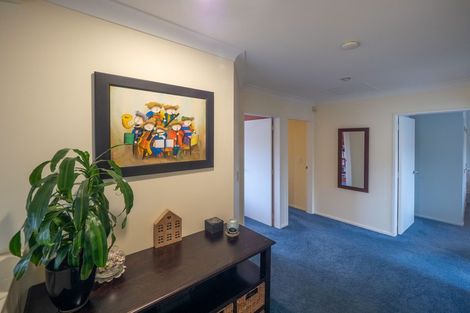 Photo of property in 51 Lakewood Avenue, Churton Park, Wellington, 6037