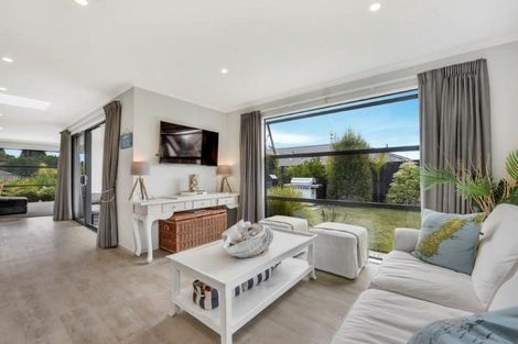 Photo of property in 19 Les Wakefield Road, Mapua, 7005