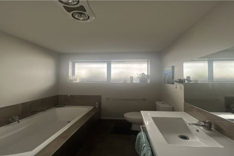 Photo of property in 68 Isabella Drive, Pukekohe, 2120