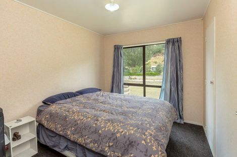 Photo of property in 16 Mclaughlin Drive, Tinui, Masterton, 5889