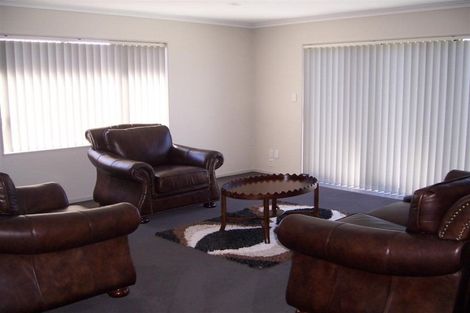 Photo of property in 9 Sophies Way, Papamoa Beach, Papamoa, 3118