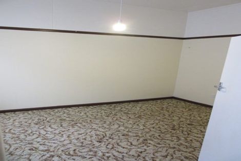 Photo of property in 94 Russell Terrace, Berhampore, Wellington, 6023