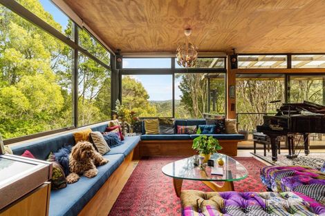 Photo of property in 77 Huia Road, Titirangi, Auckland, 0604