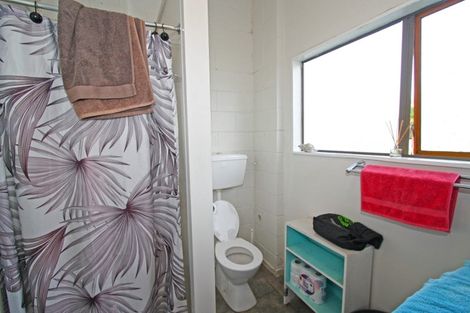 Photo of property in 4 Kenmore Street, Westown, New Plymouth, 4310