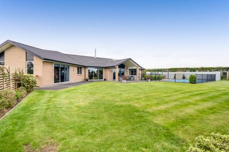 Photo of property in 338 Smart Road, Hillsborough, New Plymouth, 4372