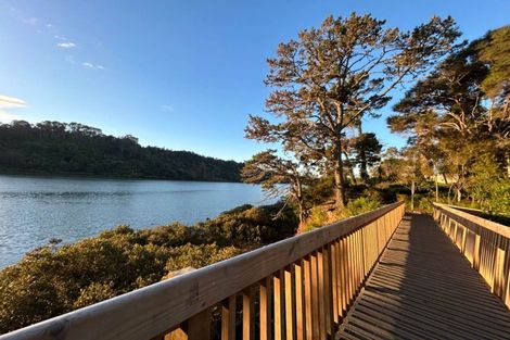 Photo of property in 129 Lancaster Road, Beach Haven, Auckland, 0626