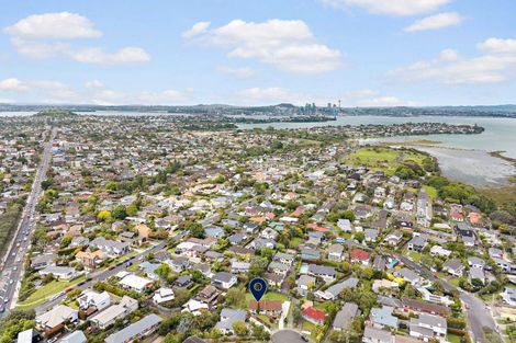 Photo of property in 5 Fifeshire Street, Belmont, Auckland, 0622