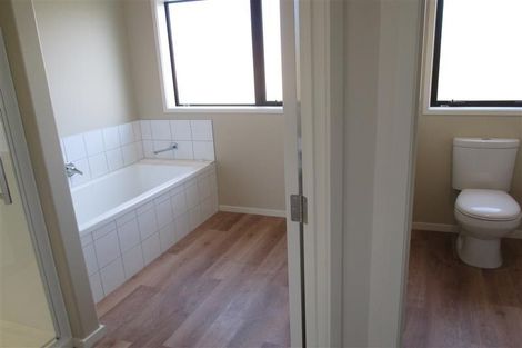 Photo of property in 50 Lewis Crescent, Rolleston, 7614