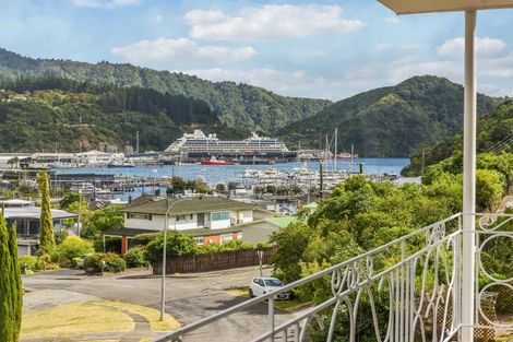 Photo of property in 14 Seaview Crescent, Picton, 7220