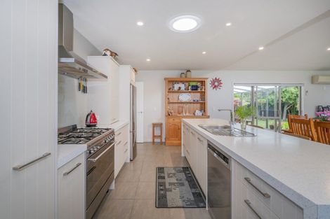 Photo of property in 14 Heritage Close, Whitianga, 3510