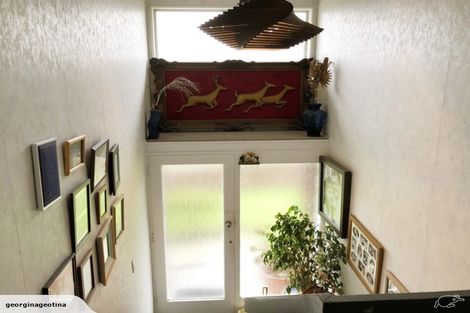 Photo of property in 37 Edgecombe Street, Newlands, Wellington, 6037