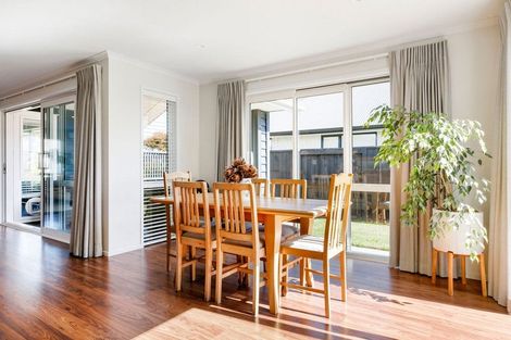 Photo of property in 3 Richards Street, Cambridge, 3434