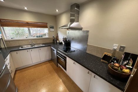 Photo of property in 12 Buxton Avenue, Karori, Wellington, 6012