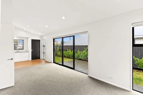 Photo of property in 11 Halliwell Avenue, Papanui, Christchurch, 8052