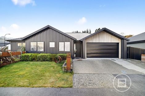 Photo of property in 52 Peterley Road, Lower Shotover, Queenstown, 9304