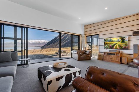 Photo of property in 915 Manuka Terrace, Ben Ohau, Twizel, 7999