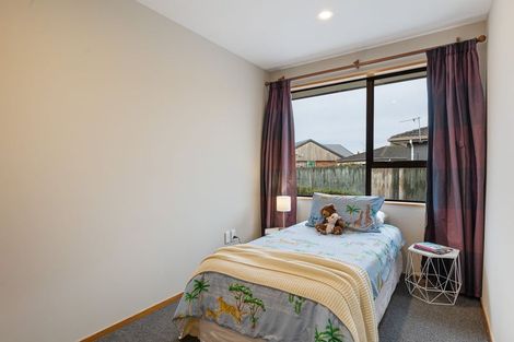 Photo of property in 81 Vivian Street, Burwood, Christchurch, 8083