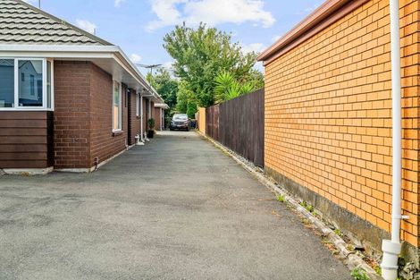Photo of property in 2/38 Maxwell Street, Riccarton, Christchurch, 8041