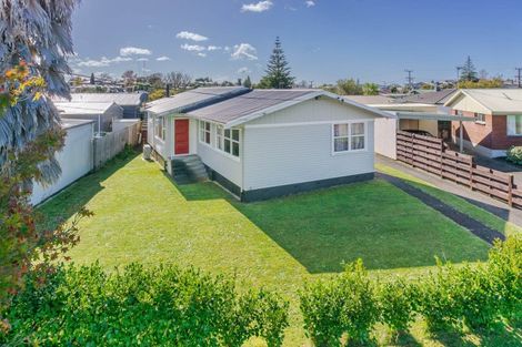 Photo of property in 4 Forth Crescent, Glenview, Hamilton, 3206